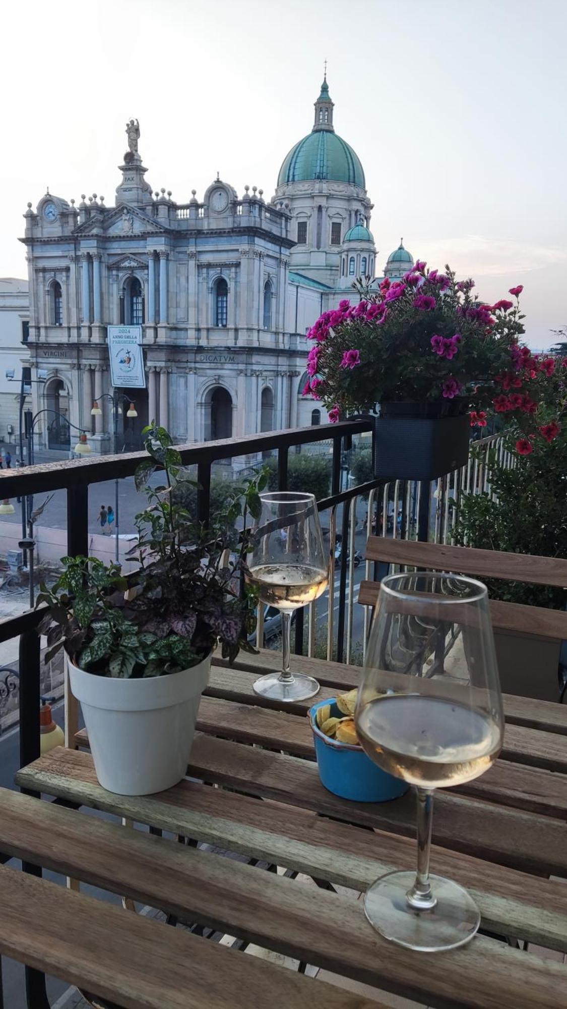 49 Downtown Pompeii Bed & Breakfast エクステリア 写真